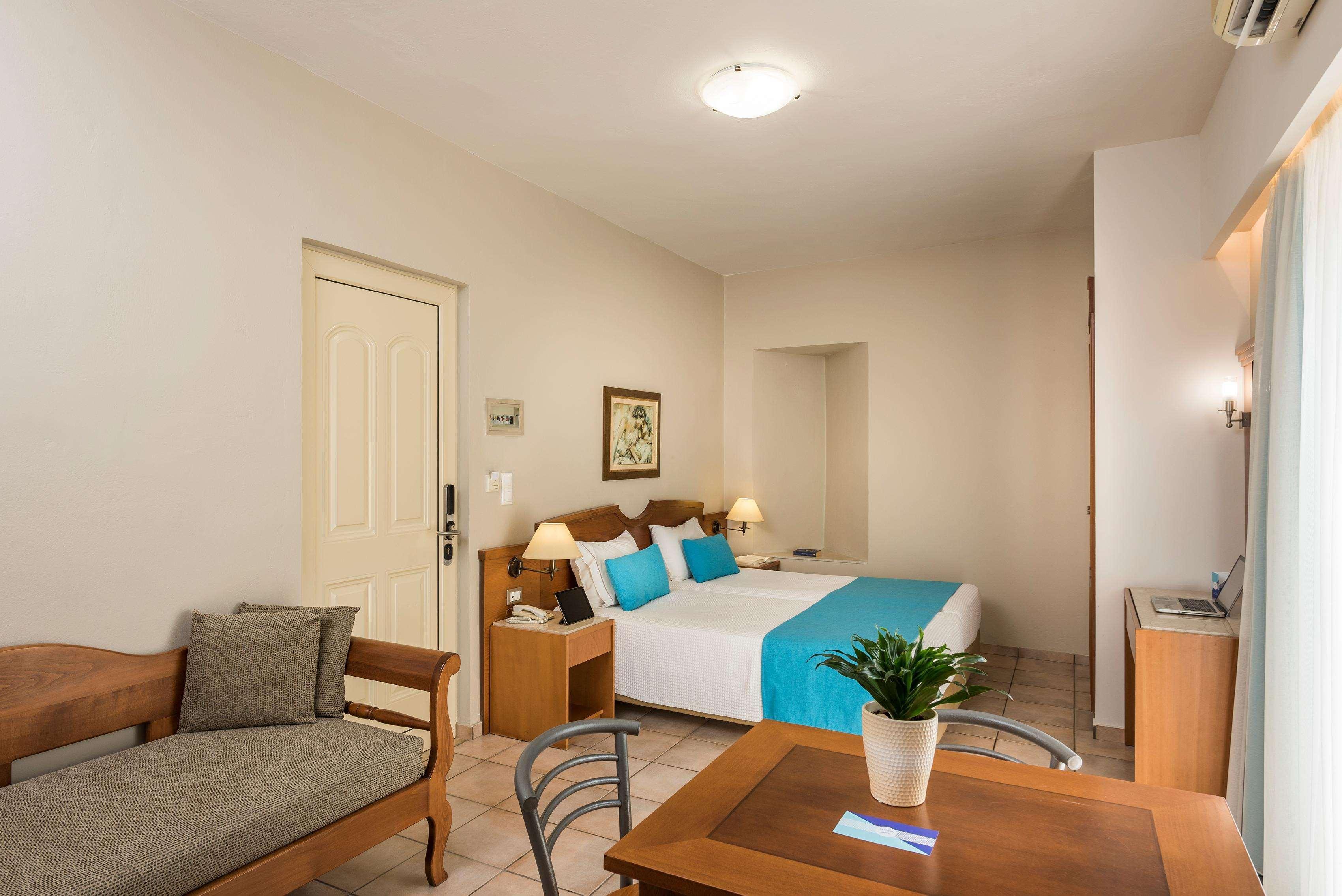 Elotis Suites (Adults Only) Агия-Марина Экстерьер фото