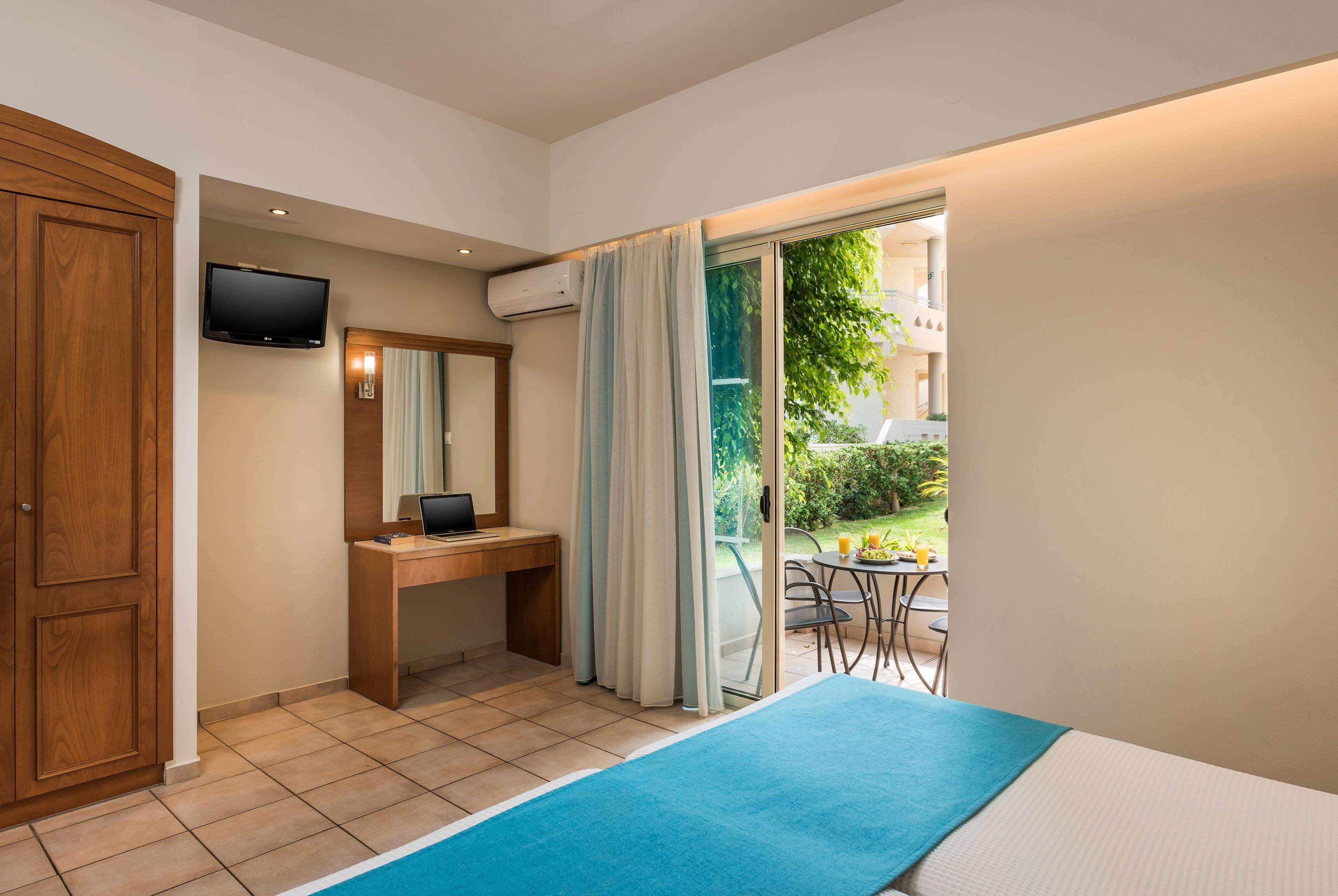 Elotis Suites (Adults Only) Агия-Марина Экстерьер фото