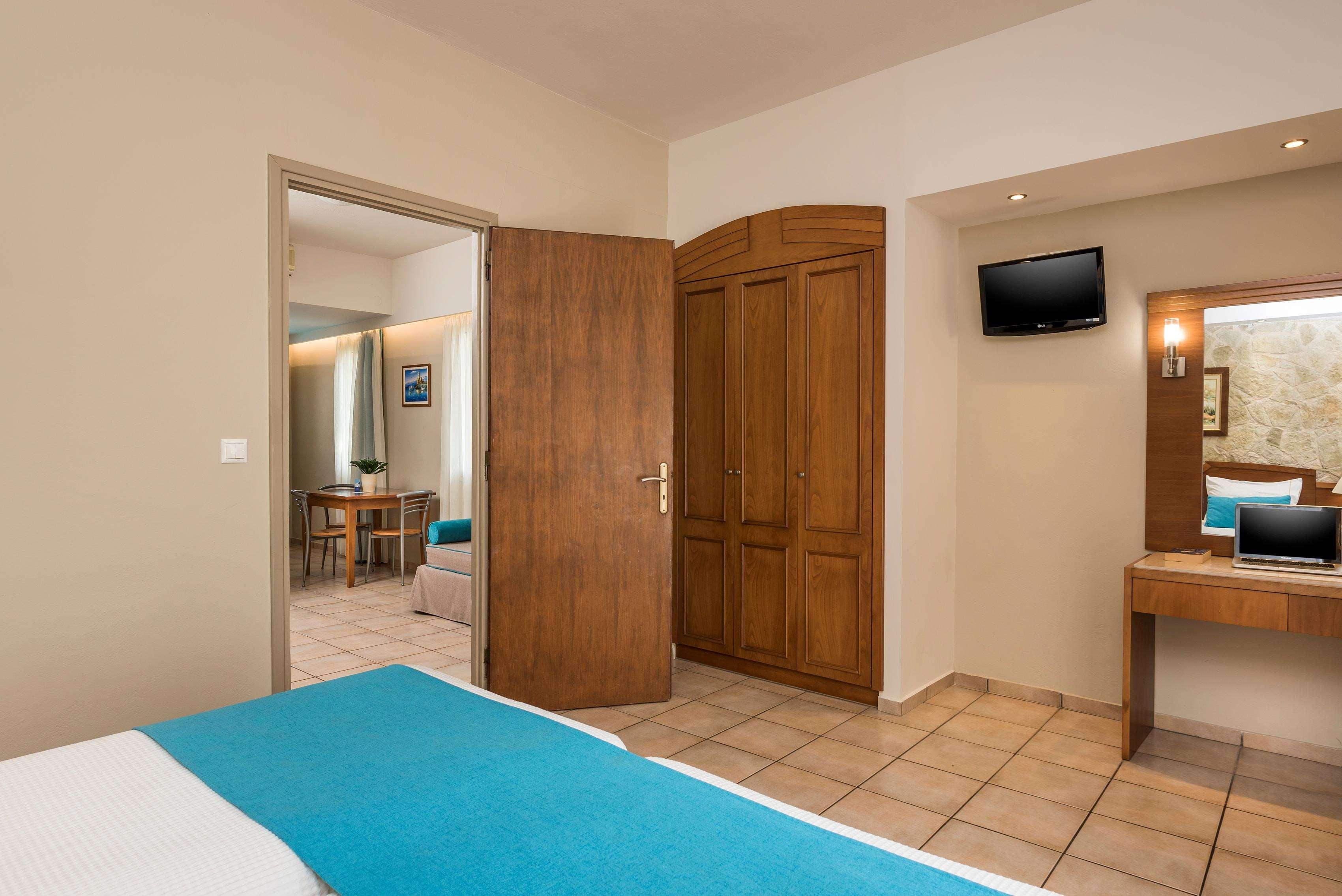 Elotis Suites (Adults Only) Агия-Марина Экстерьер фото